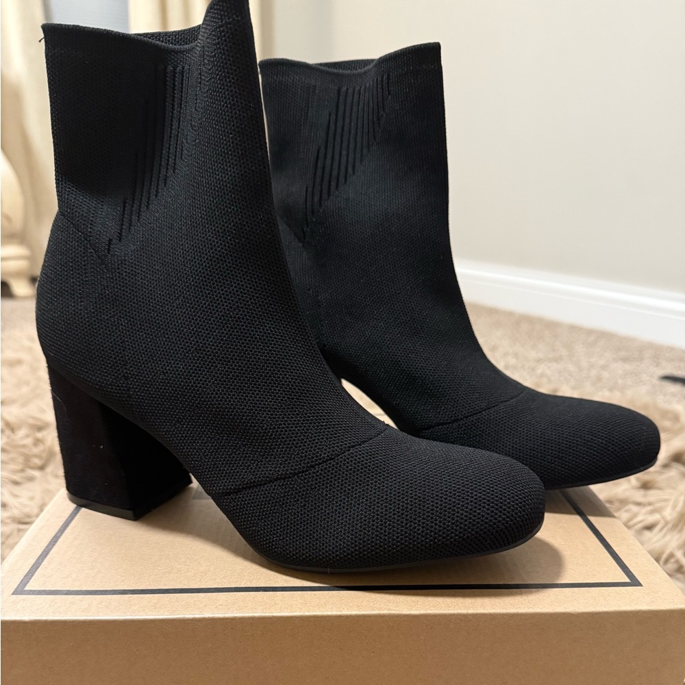 MIA Black Textured Ankle Booties